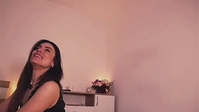 Misslullu live sex cam