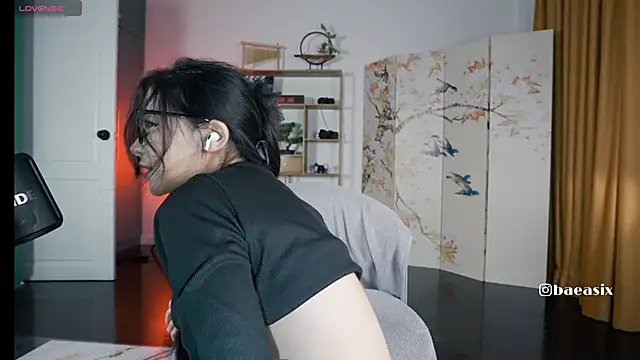 baeasian live sex cam