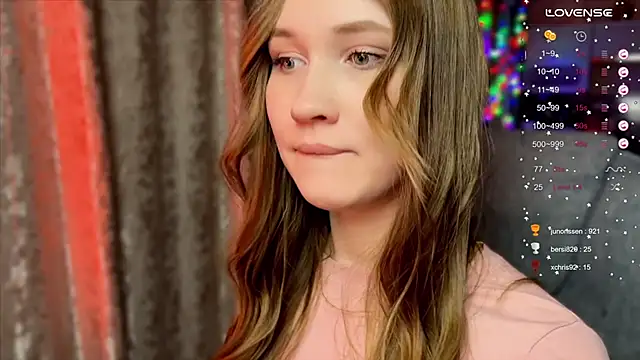 ChloeMillerMeow live sex cam