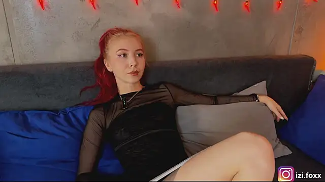 izi-fox live sex cam