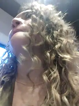 Sara_smiiith211 live sex cam