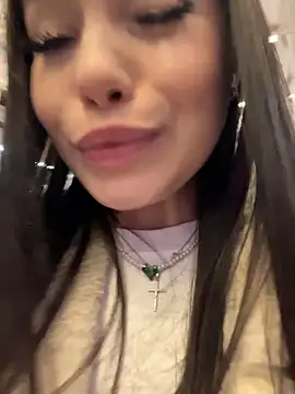 Chloe__Moon live sex cam