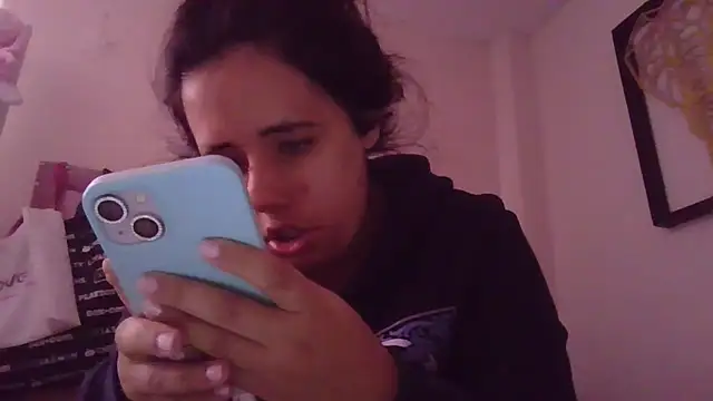 annarose19 live sex cam