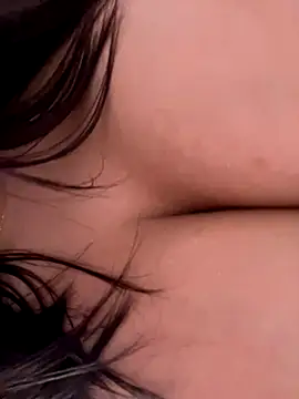 izanmiller2001 live sex cam