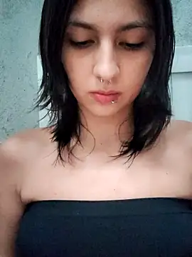 Maiden-Hot live sex cam