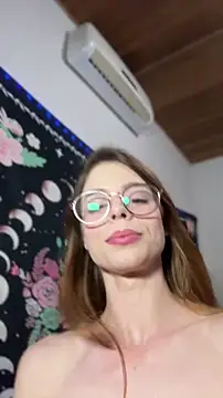 ---Red-haired-Fox--- live sex cam