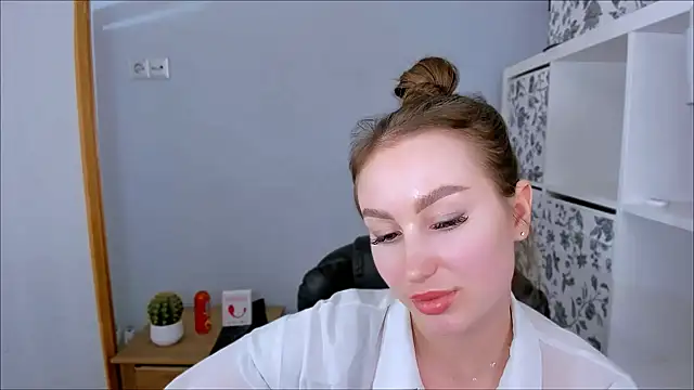 DonnaCam live sex cam