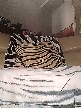 Xoticxenax live sex cam