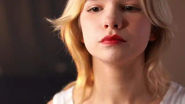 PhillisEsplin live sex cam