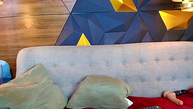 ly_lulu live sex cam