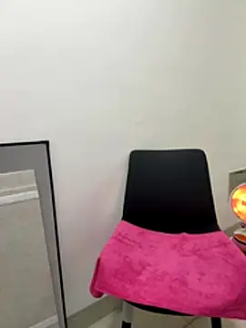 Selenaaaaa- live sex cam