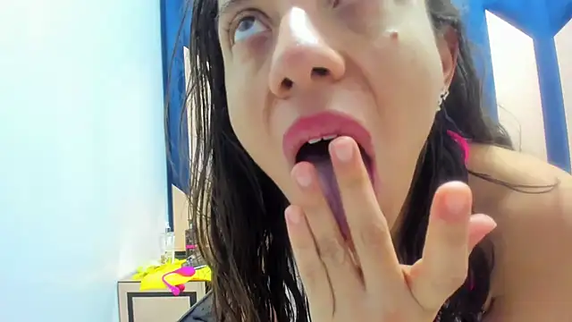 Perla_Jonhson_Rs live sex cam