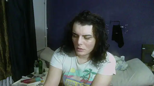 turkishTransEfsun live sex cam