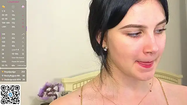 EnricaElis live sex cam