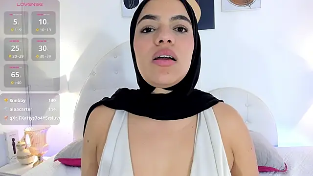 Umarani_ live sex cam