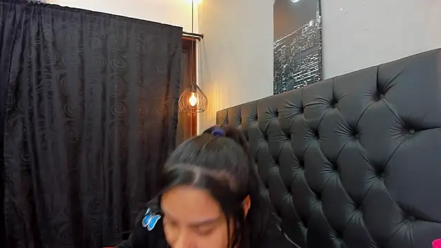 violet_and_myers live sex cam