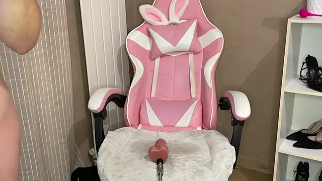 lucie_mehott live sex cam