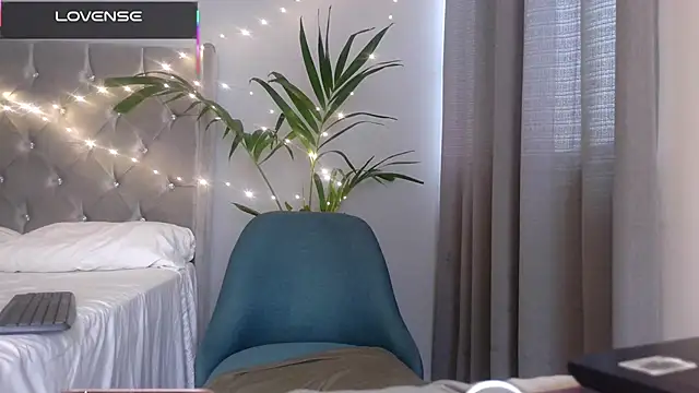 mini_kunis live sex cam