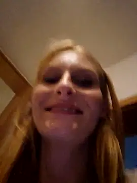 LessiaMia live sex cam