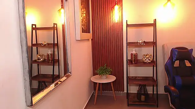 Kenya--Buhle live sex cam