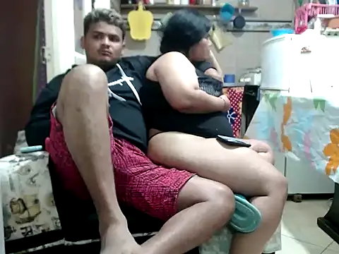 Boycuriousxxx live sex cam