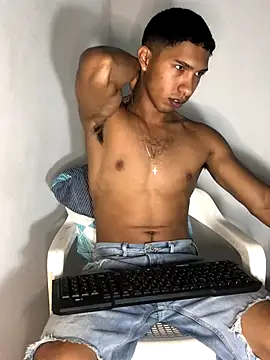 maximo_vega_newv live sex cam