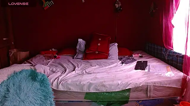 Sasharosee2 live sex cam