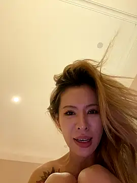 Sunflower-77 live sex cam