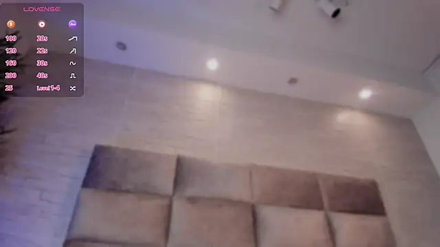 lea_walkerr live sex cam