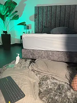 milaivanova live sex cam