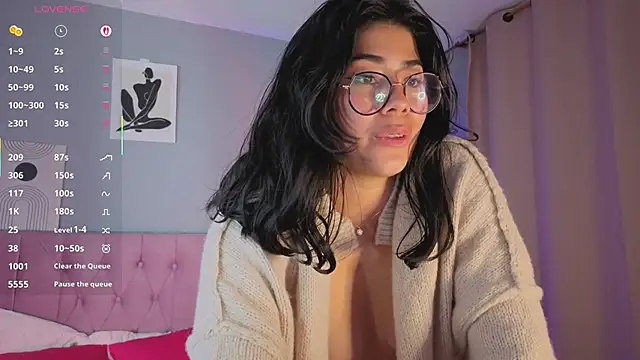 LoaLuxury live sex cam