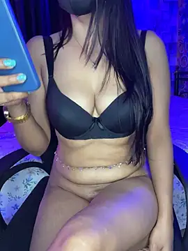 Hot_royalbhabhi live sex cam
