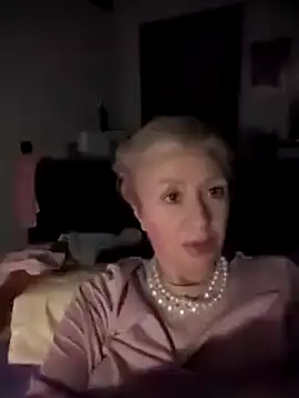 divinaerotica live sex cam