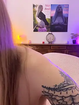 Cute-Alice live sex cam