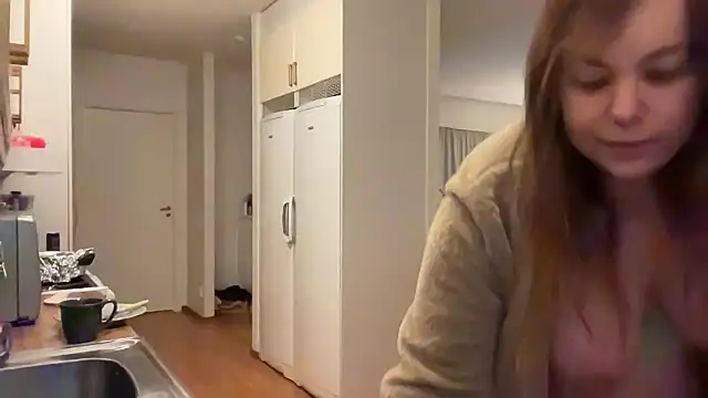 cumwithmee3 live sex cam