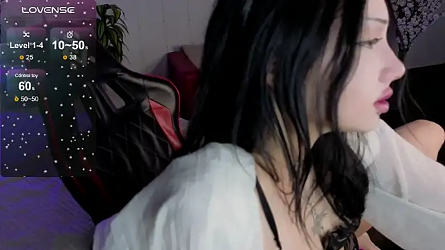 AkiraAsai live sex cam