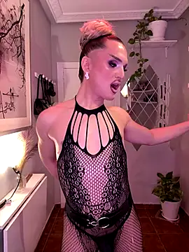 Crystal_________ live sex cam