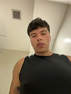 Logan_smith1 live sex cam