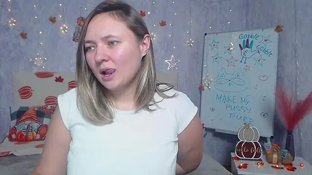 SallyVerda live sex cam