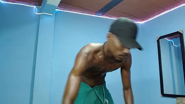 Darick_brown live sex cam