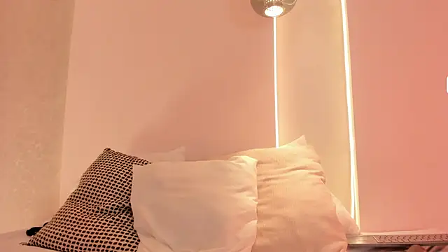 angeline-777 live sex cam