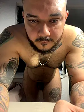El_Titan1998 live sex cam