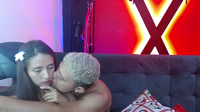 antonella_n_brian live sex cam