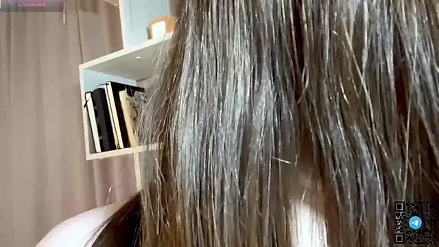 RinaModel live sex cam