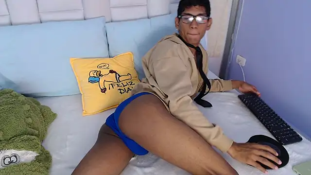 Nick_Collins18 live sex cam