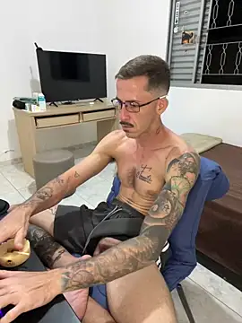 Lucasjandre live sex cam