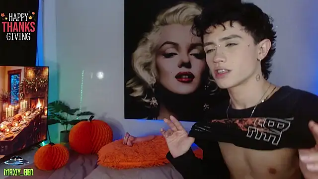 maxiy_001 live sex cam