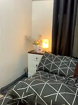 AngelHille live sex cam