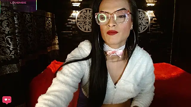 ZAMMIRA live sex cam