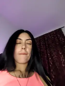 Mazikeen-- live sex cam